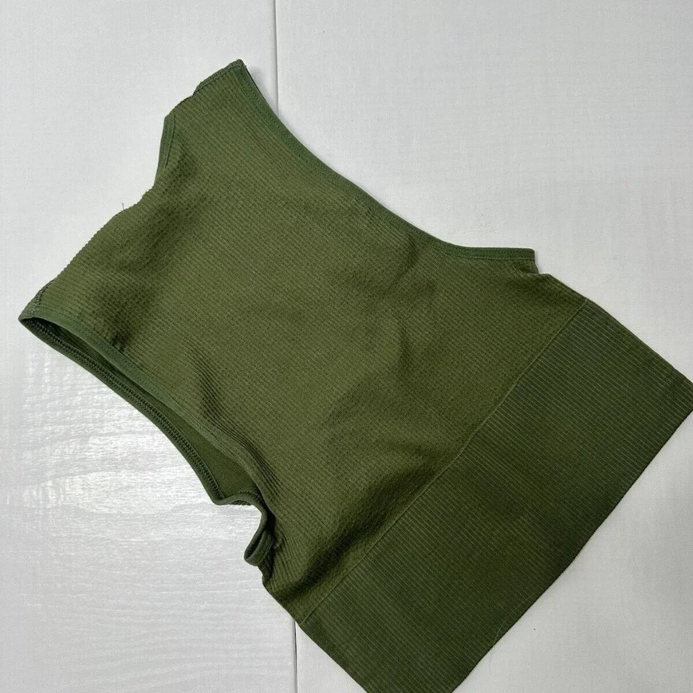 Urban Outfitters Ribbed Vest Size XS Green Cropped Sleeveless Basics - Picture 4 of 8